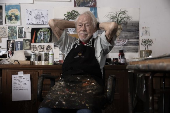 Artist Guy Warren has been making art for 85 years. On June 4, a portrait of him painted by Peter Wegner won the Archibald Prize. 