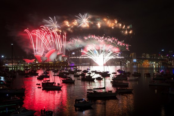 New Years Eve midnight fireworks over Sydney Harbour on January 1, 2020.