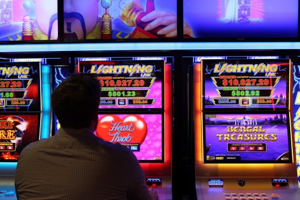Aristocrat’s pokies business continues to be a jackpot for investors.