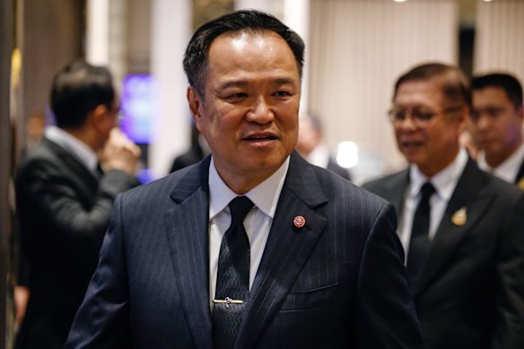 Il primo ministro thailandese Anutin Charnvirakul.