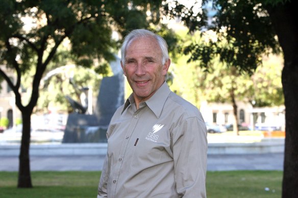 Legendary cycling commentator Phil Liggett. 