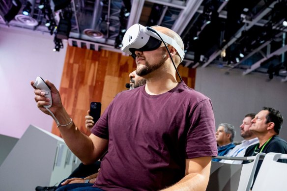 American basketball fans can watch virtual reality games with a headset like this one, released by Meta last year.