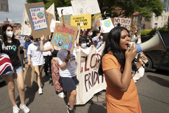 School students protesting for climate action. 