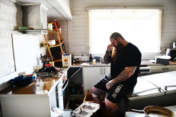 Water levels are dropping and clean up has begun after severe flooding hits Lismore in northern NSW in the worst flood ever recorded. Taylor and Sarah O’Moore-McClelland lost everything in their home.