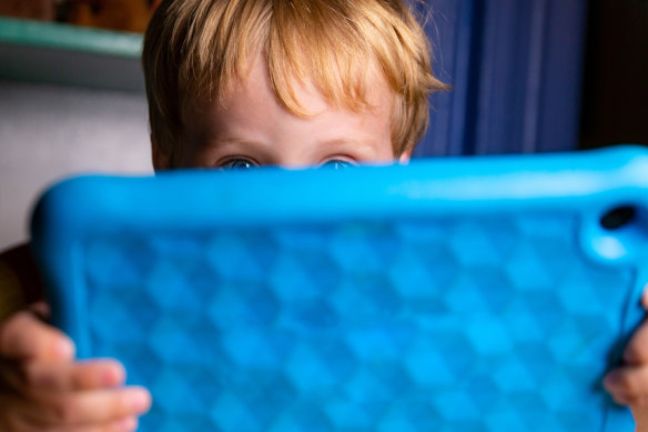 Are screens melting kids brains? Parents certainly think so.