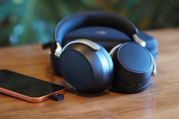 The dongle only uses AptX Adaptive if you’re playing a lossless source, and a purple light lets you know.