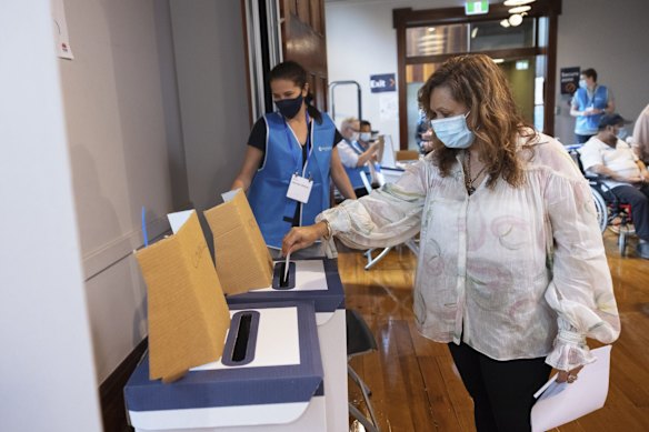 Yvonne Weldon, the first Aboriginal candidate to be lord mayor of the City of Sydney, casts her vote at the Glebe Town Hall on Saturday.