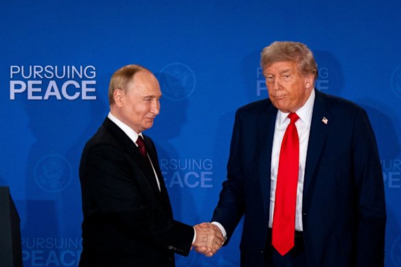 Trump e Putin em agosto.