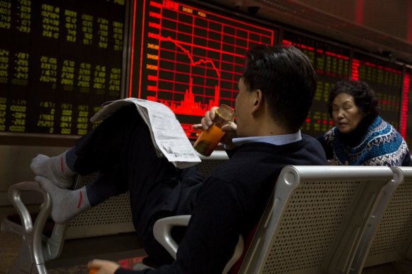 Wall Street giants are betting big on China’s sharemarket bouncing back in 2022. 