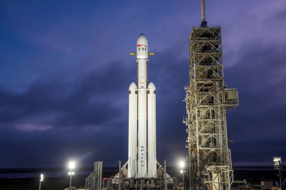 SpaceX’s Falcon Heavy rocket, the type to be used to launch Psyche.