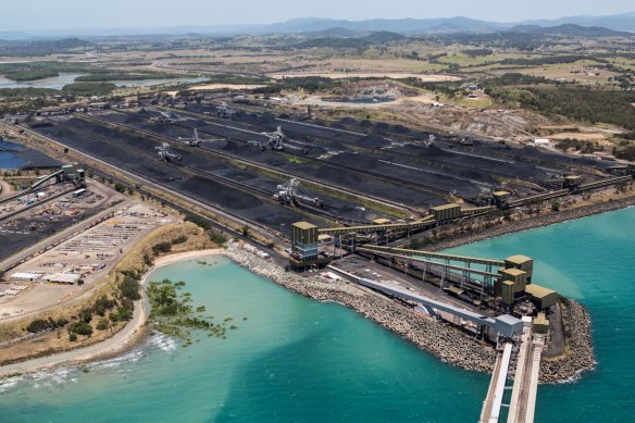  The coal loading port Hay Point on the coast of Macka