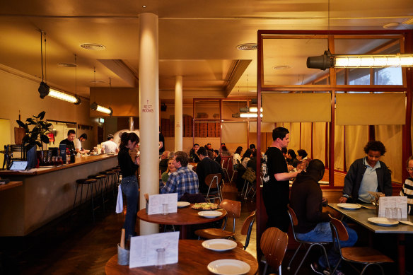 Harley and Rose serves top-shelf pizzas in a no-frills space.