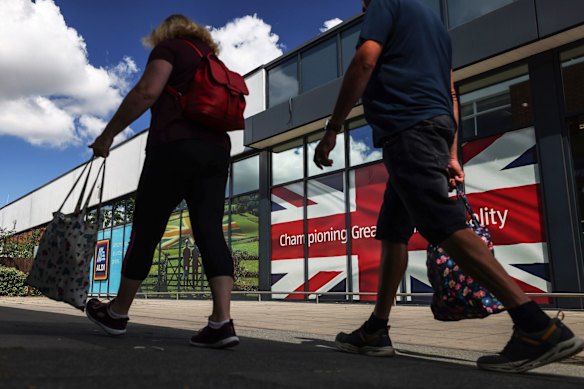 Shoplifting has surged in Britain, and experts suspect organised gangs are the prime culprit.