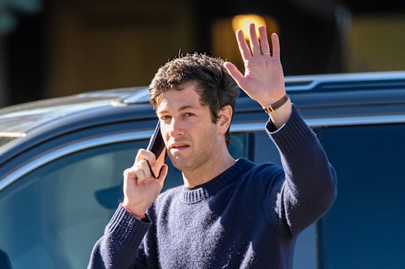 The main investor will be a New York investment firm founded by Joshua Kushner.