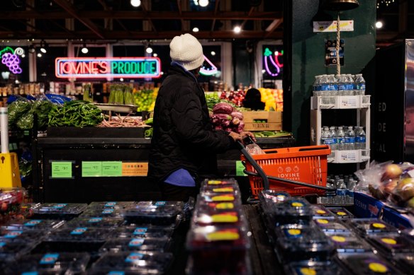 The US economy is under increasing pressure.