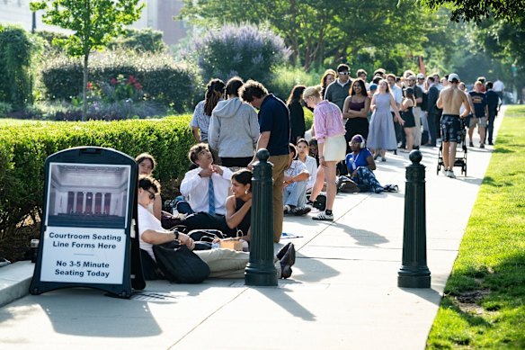 Members of the public waiting to attend the open session of the Supreme Court for the delivery of its birthright citizenship ruling.