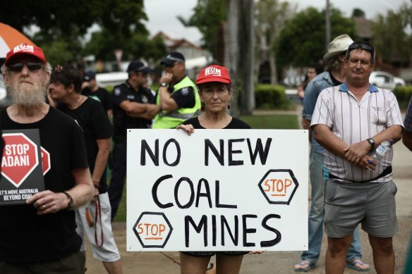 The insurance about-turn follows pressure from Money Rebellion and the UK-based Coal Action Network over Probitas’ support for Adani’s mine. 