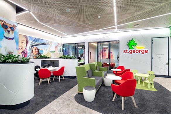 Many customers prefer to do their banking in a branch rather than online.