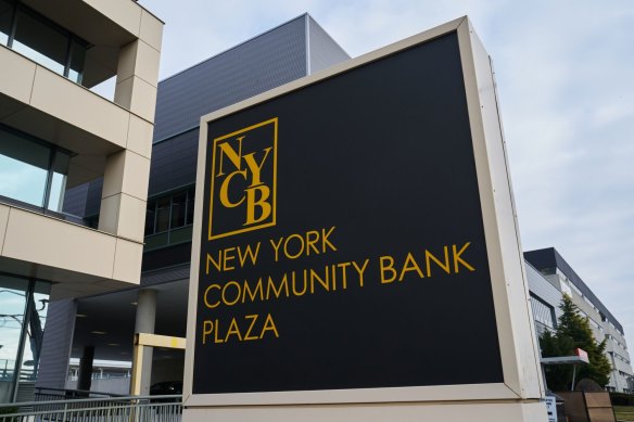 NYCB shares plunged after it announced “material weaknesses” in its internal controls for evaluating loans, took a new $US2.4 billion charge to its earnings and dumped its chief executive.