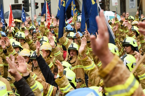 The United Firefighters Union say they’re “deeply concerned” firefighter shortages undermine their capacity to protect Australia’s air travellers. 