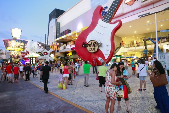 Hard Rock has hit out against claims it’s looking to buy The Star Entertainment Group. 