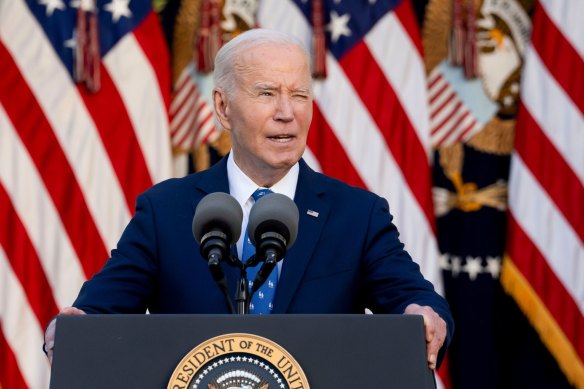 US President Joe Biden’s top aides are debating whether he should issue blanket pardons before leaving office.