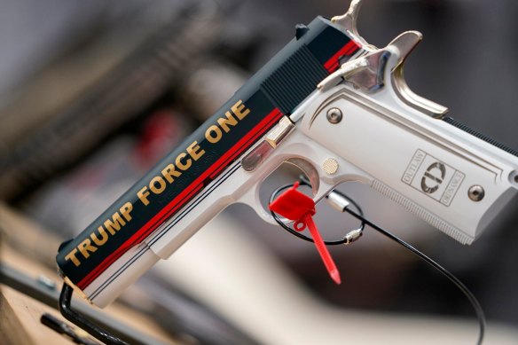 Former president Donald Trump has vowed to protect the rights of gun owners.