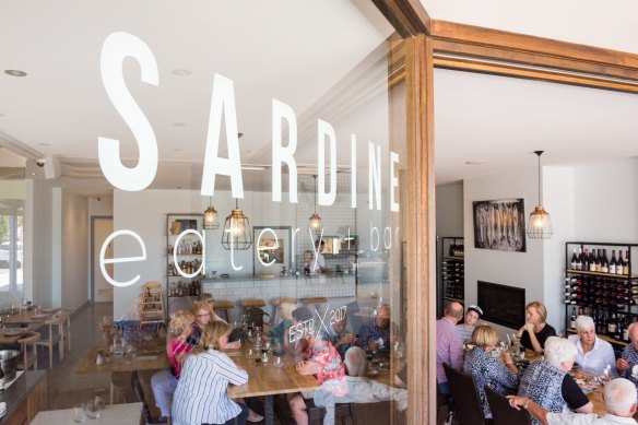 Sardine eatery in Paynesville