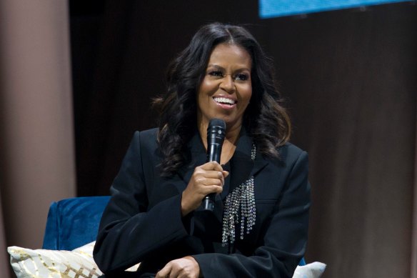 Michelle Obama's memoir Becoming   won the 2020 Audio Publishers Association's award for best autobiography/memoir.