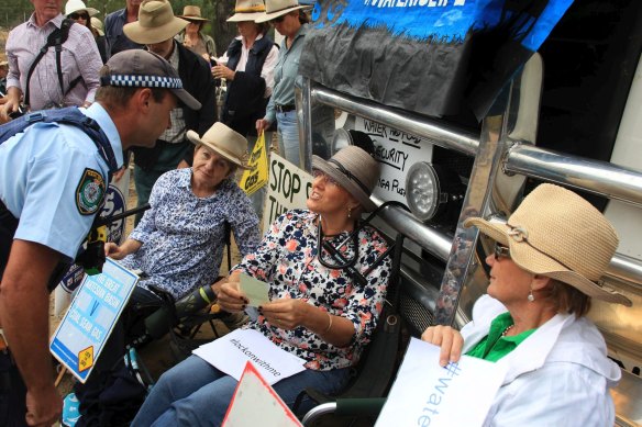 Anti-CSG protesters are unlikely to accept the NSW government's decision to recommend the Santos CSG project proceed.