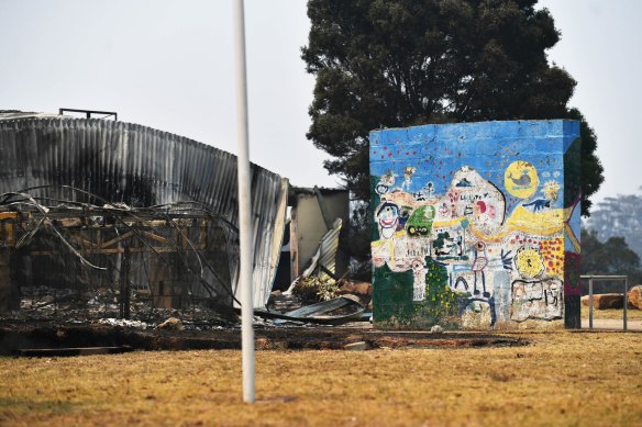 Clifton Creek's primary school is now set to be demolished and rebuilt.