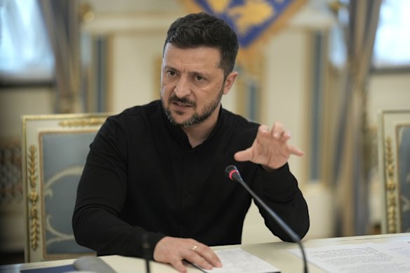 Ukrainian President Volodymyr Zelensky said he was ready to meet with Vladimir Putin as early as Monday.
