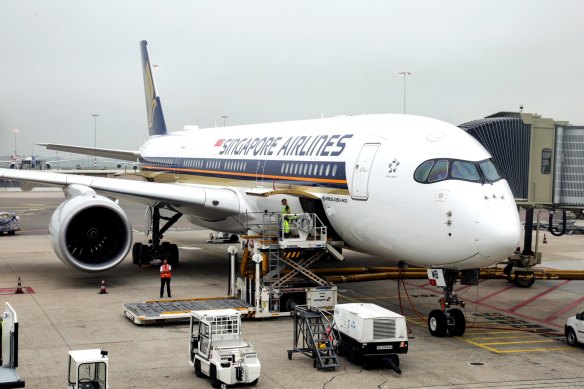 Singapore Airlines uses the Airbus A350-900 to fly the world’s longest non-stop route.