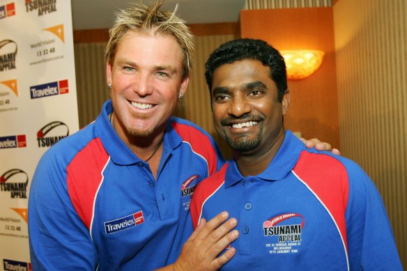 Shane Warne and Muttiah Muralitharan in 2005.