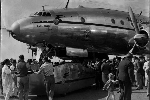 One of the four new Cams Lockheed Constellation arrives at Mascot in October, 1947.
