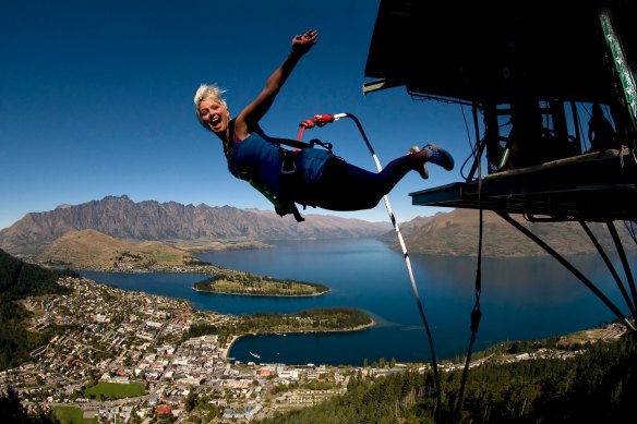Bungy jumping in Queenstown.