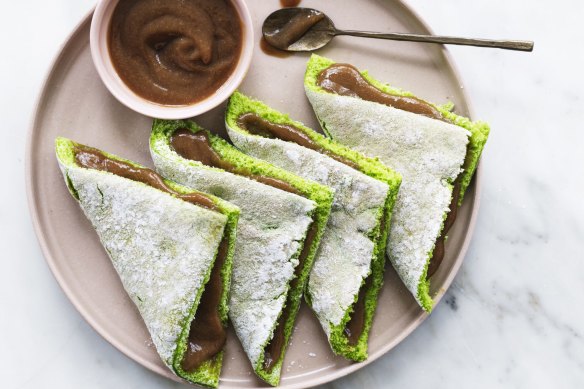 Helen Goh’s pandan napkin cakes with coconut custard.