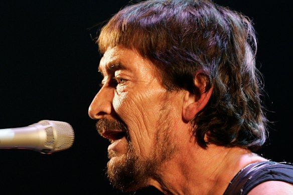 Chris Rea performs during his first German concert for “The Return of the Fabulous Bluenotes” tour in Munich, in 2008. 