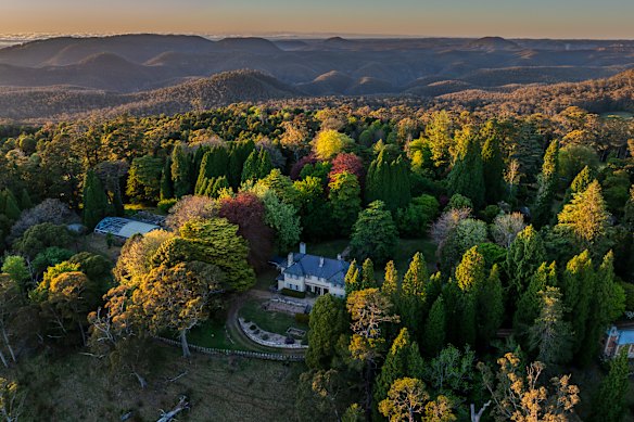 The decision to sell follows five generations of family ownership since the estate was established in 1875 by Sydney merchant Richard Wynne.