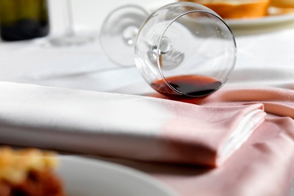 You can get rid of wine stains efficiently from cottons and linens by pouring boiling water over them.