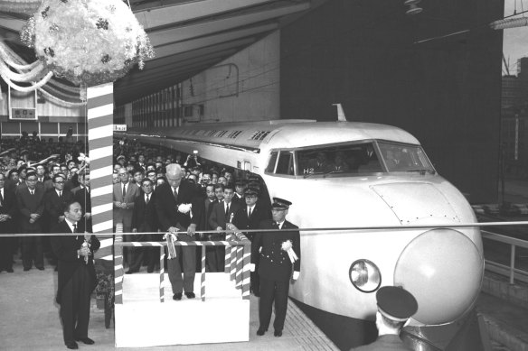 1st October 1964 – The bullet train network begins operating between Tokyo and Osaka, just ahead of the opening of the Tokyo Olympics.