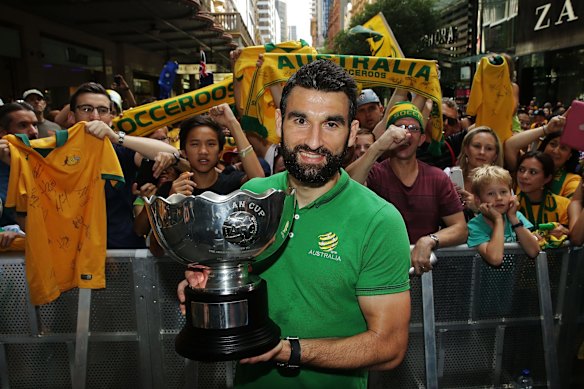 Mile Jedinak celebrates Australia’s Asian Cup win 2015.