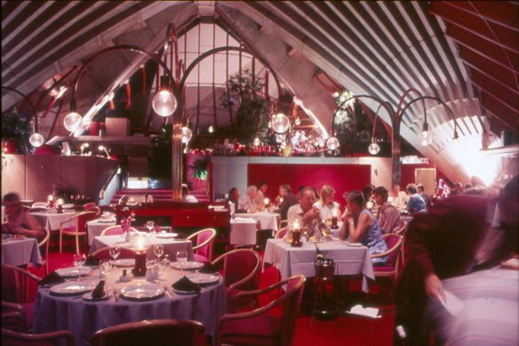 Bennelong Restaurant circa 1985.
