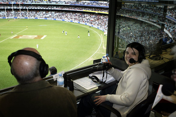 Underwood in the 3AW commentary box with Rex Hunt in the early days.