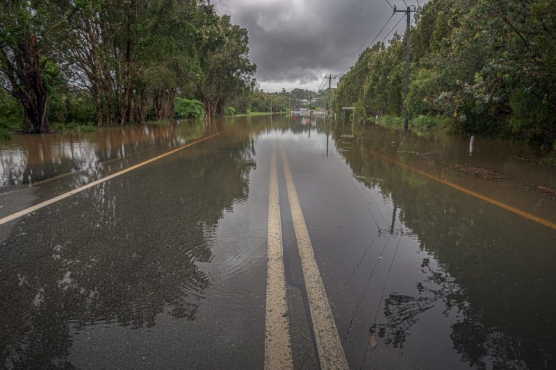 Nsw Weather Live Updates Sydney Floods Rain As Warragamba Dam Spills Mid North Coast Floods Force Port Macquarie Ses Evacuations