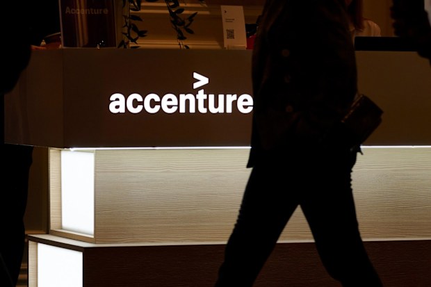 AI adoption now a factor in Accenture staff promotion decisions