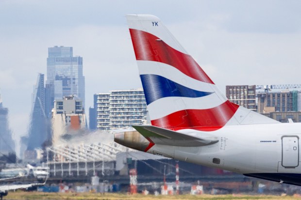 Corporate Travel Management Faces Critical Talks to Avoid Insolvency