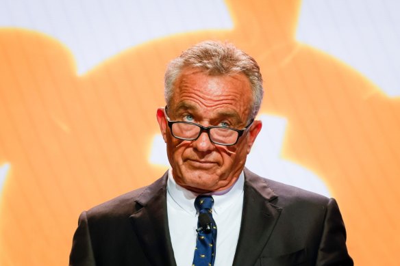 Robert Kennedy jnr to run as independent rather than Democrat