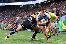 Max Jorgensen gets one back for the Waratahs against the Hurricanes.