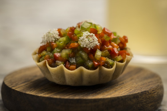 Venison tartlet.